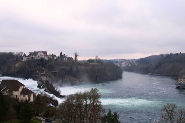 Grand Tour of Switzerland: le cascate del Reno vicino a Sciaffusa