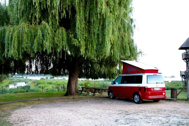 Wildcampen mit dem VW California Ocean Red 