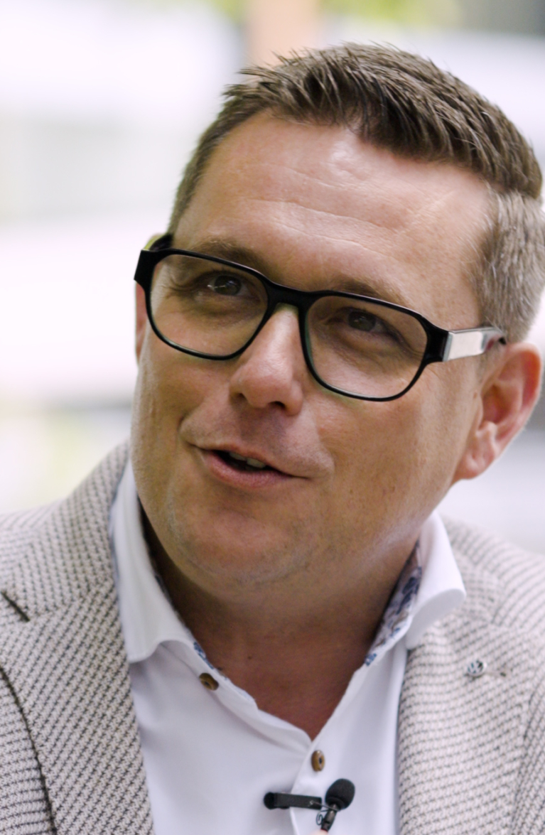 De mécanicien automobile à cadre chez VW Suisse – une carrière impressionnante grâce à l’apprentissage tout au long de la vie - Blog der AMAG Group AG 1