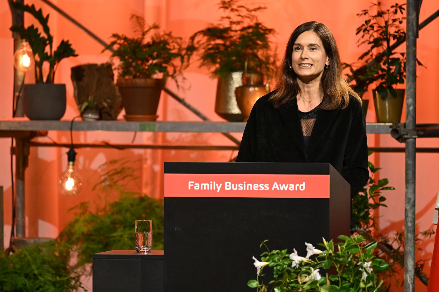 CAMION TRANSPORT AG gewinnt den Family Business Award 2025 - Blog der AMAG Group AG 10