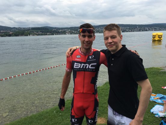 Adrian Stucky (à gauche) et Michael Aeschimann avant le départ